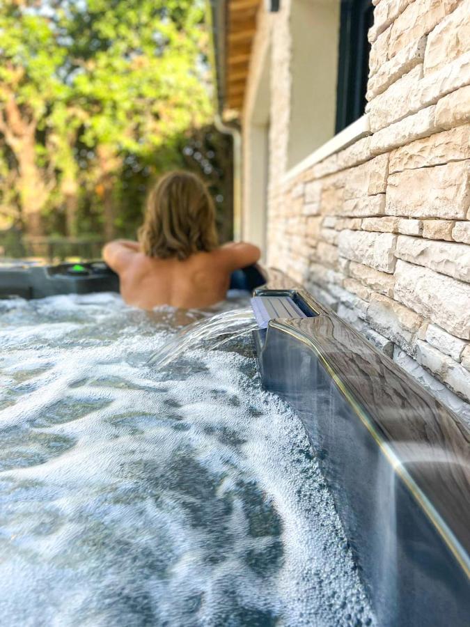 Lodge Coocon & Spa Nîmes Dış mekan fotoğraf